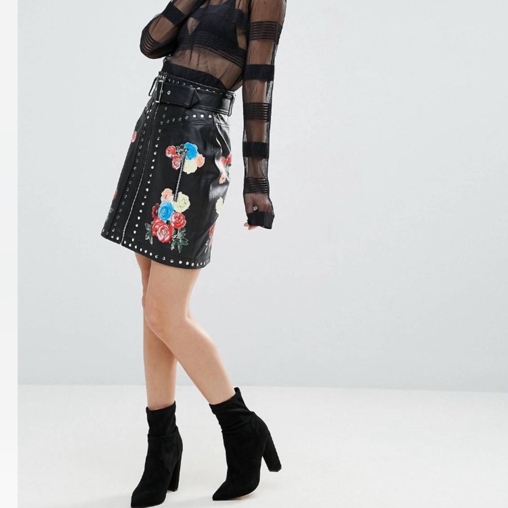 SOLD on Merc💔Leather skirt - Picture 3 of 3